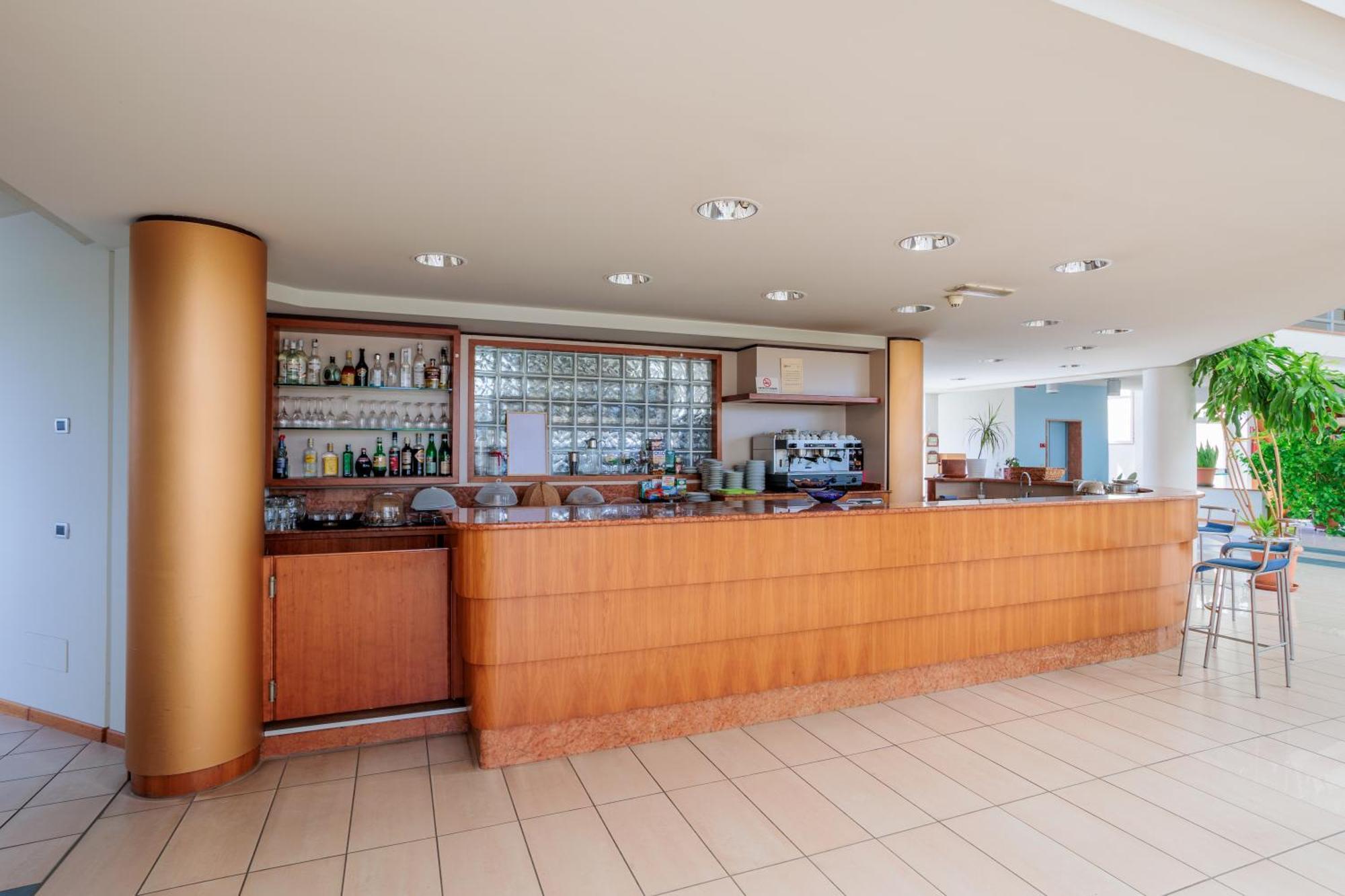 Eurhotel Fontevivo ภายนอก รูปภาพ